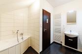 bathroom deluxe eFi Palace