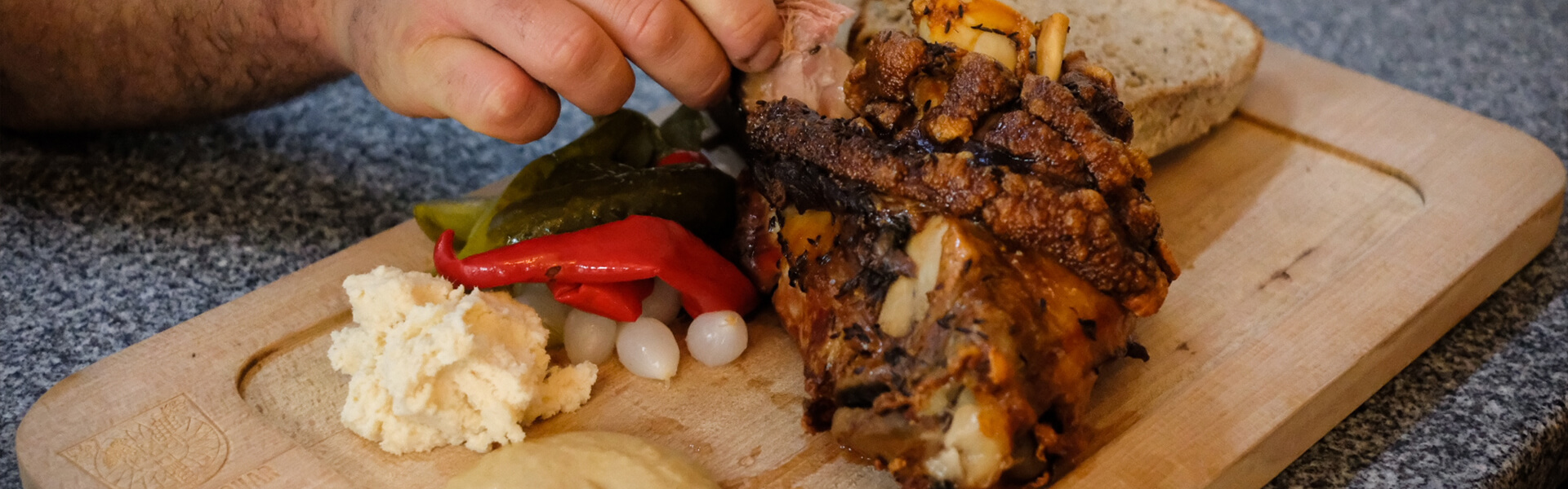 EFI Hostinec zelňák food